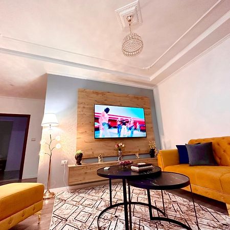 The Luxe Apartments Gjirokastër Esterno foto
