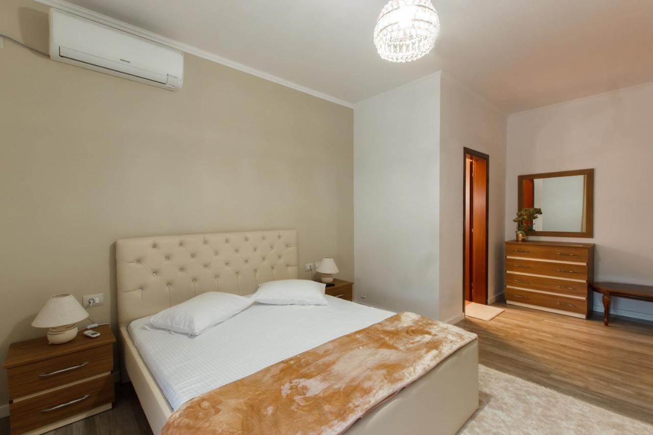 The Luxe Apartments Gjirokastër Esterno foto