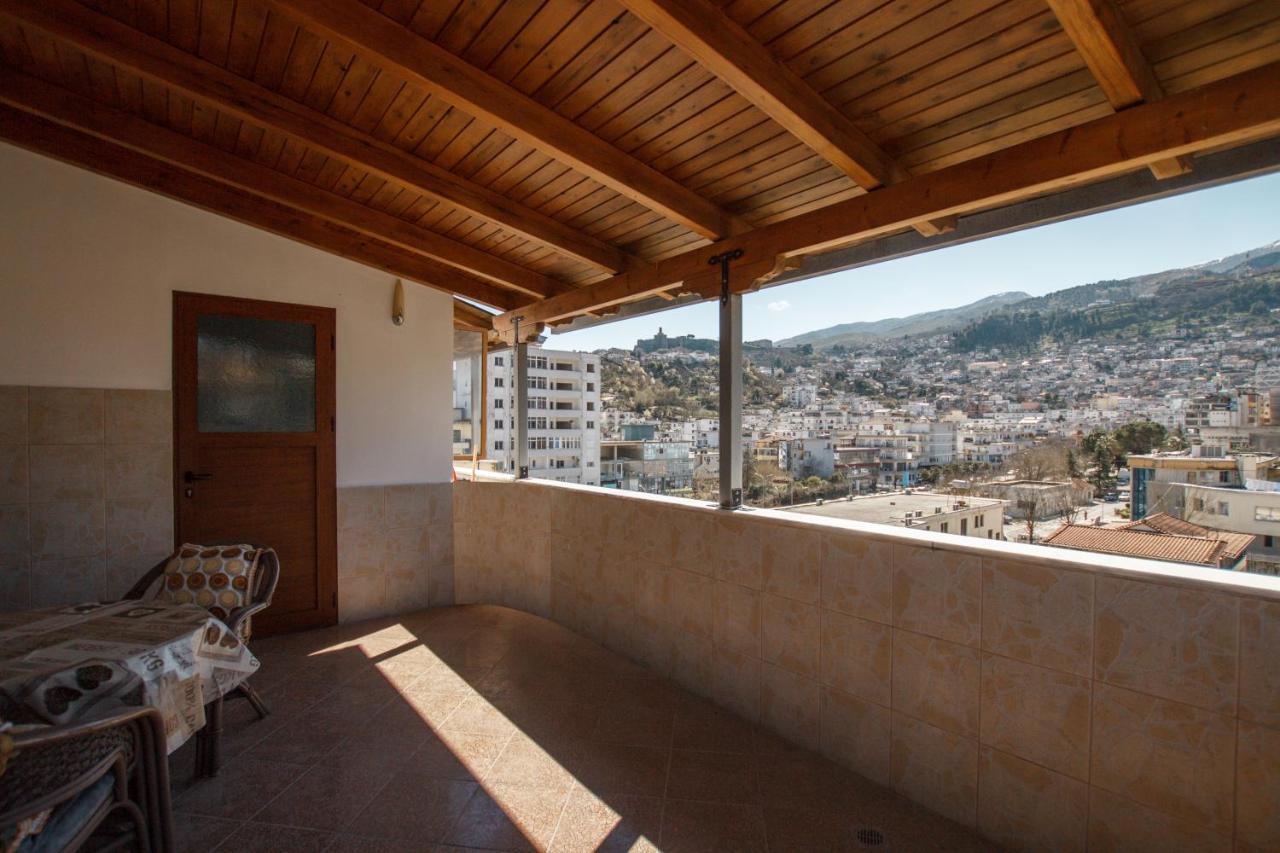 The Luxe Apartments Gjirokastër Esterno foto