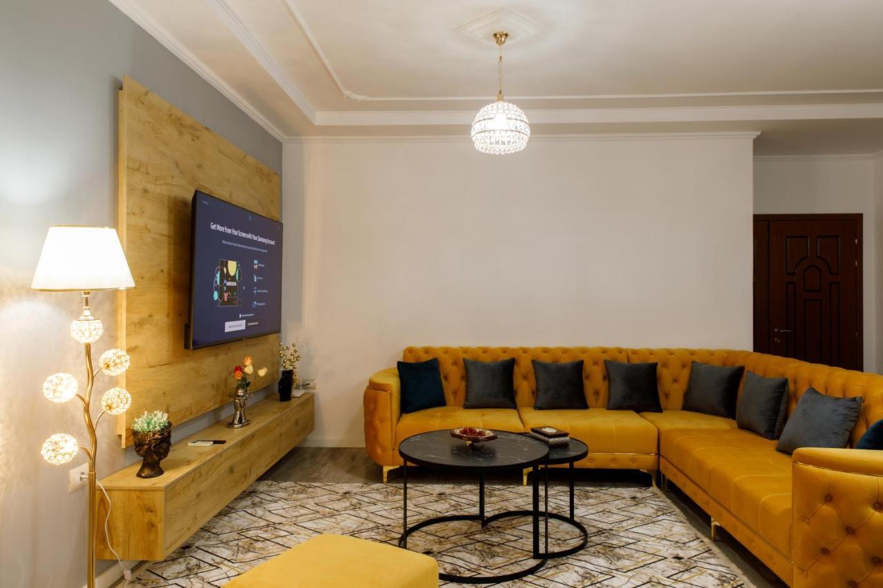 The Luxe Apartments Gjirokastër Esterno foto