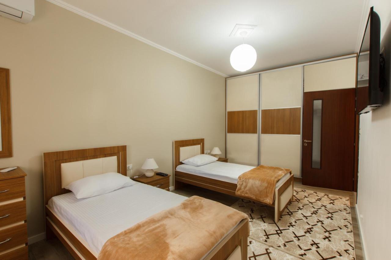 The Luxe Apartments Gjirokastër Esterno foto