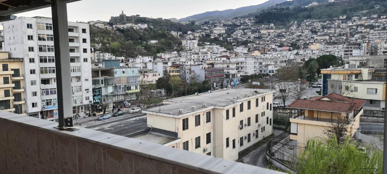 The Luxe Apartments Gjirokastër Esterno foto
