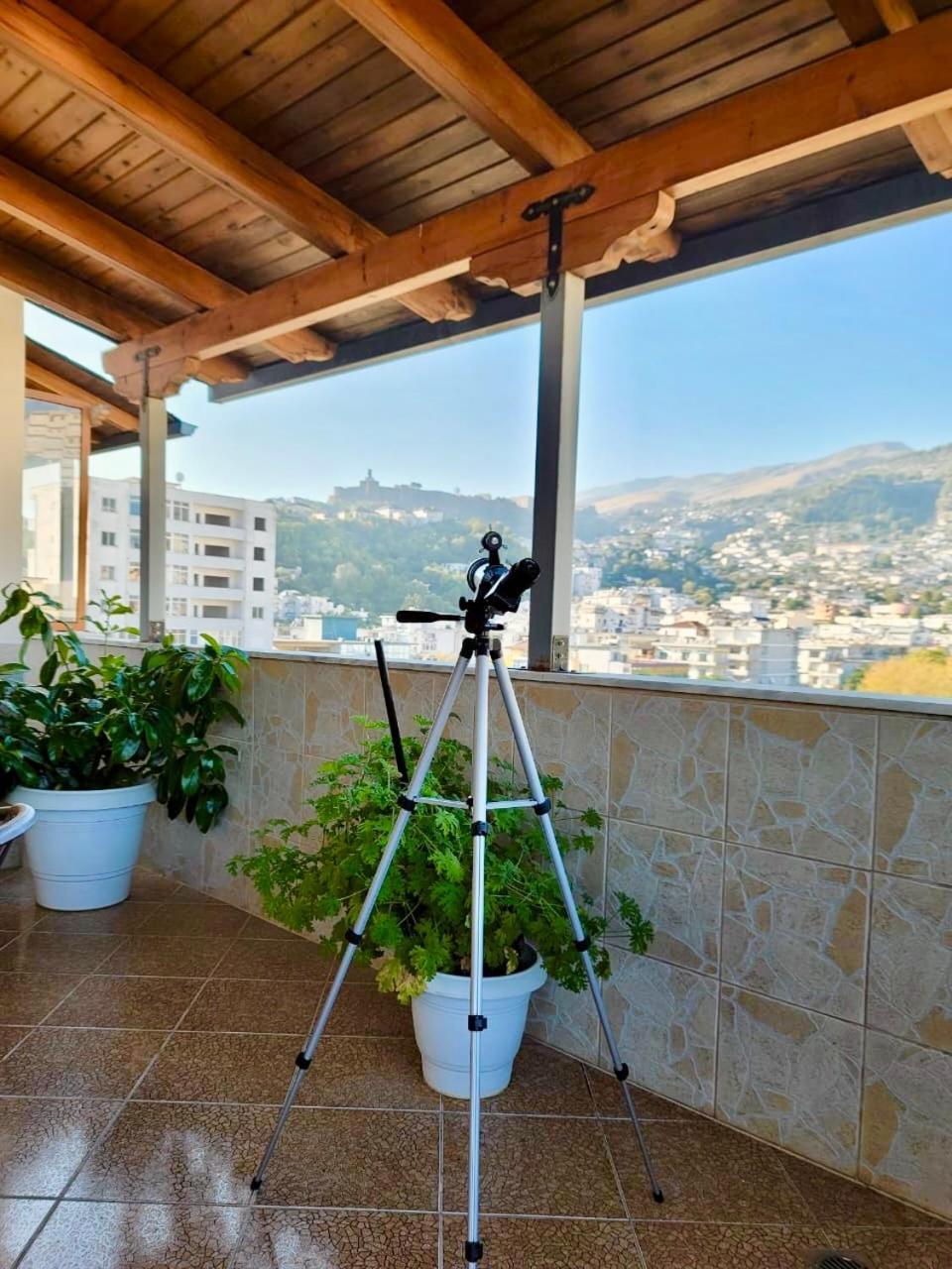 The Luxe Apartments Gjirokastër Esterno foto